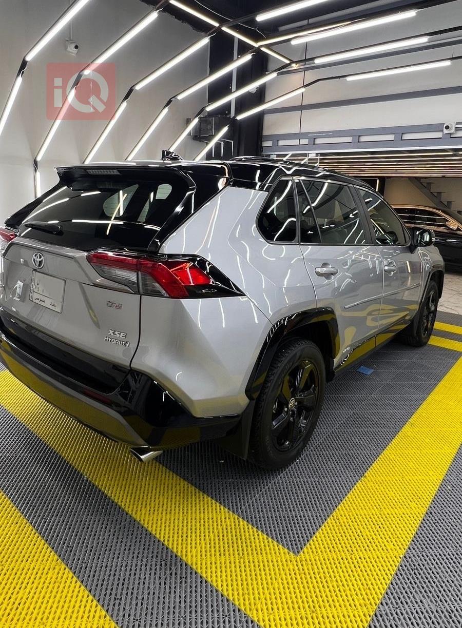 تويوتا راف 4